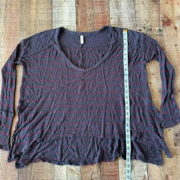 Free People Gray and red scoop neck long sleeve top women's size small - Picture 3 of 7